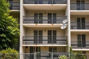 114-26 Dalian Ct, College Point, NY 11356 - Photo 2