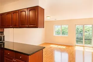114-26 Dalian Ct, College Point, NY 11356 - Photo 10