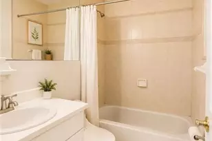 114-26 Dalian Ct, College Point, NY 11356 - Photo 32