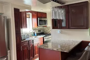 29 Sedgwick Ave, Yonkers, NY 10705 - Photo 10
