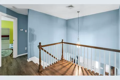 61 Washington Heights Avenue, Hampton Bays, NY 11946 - Photo 12