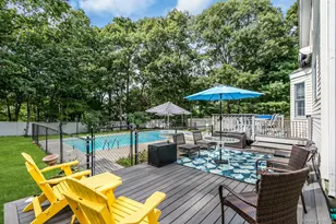 61 Washington Heights Ave, Hampton Bays, NY 11946 - Photo 20
