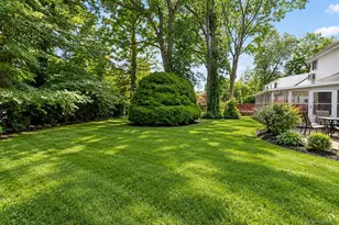 25 Dellmarie Ln, Nesconset, NY 11767 - Photo 34