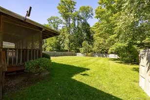 13 Toomey Dr, Poughkeepsie, NY 12603 - Photo 16