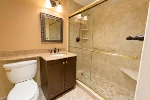 27110 Grand Central Pkwy, Floral Park, NY 11005 - Photo 10