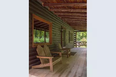331 Mountain View Road #325, Rhinebeck, NY 12572 - Photo 2