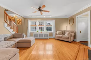 21 Hampton Ave, Albertson, NY 11507 - Photo 4