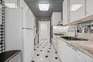 555 Kappock, Bronx, NY 10463 - Photo 12