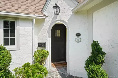 319 Oakland Beach Avenue, Rye, NY 10580 - Photo 2