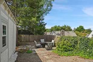 319 Oakland Beach Ave, Rye, NY 10580 - Photo 4
