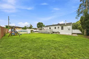 5 Talbot Ln, Selden, NY 11784 - Photo 48