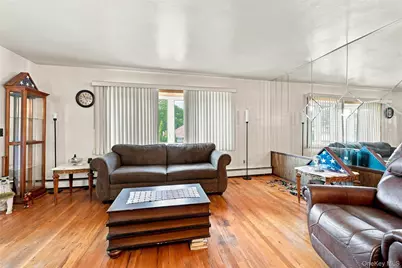 1035 Tooker Avenue, West Babylon, NY 11704 - Photo 12