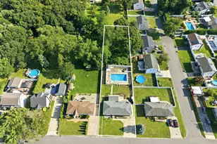 1035 Tooker Ave, West Babylon, NY 11704 - Photo 8