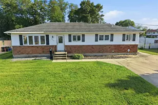 1035 Tooker Ave, West Babylon, NY 11704 - Photo 4