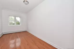 57-16 163rd St, Fresh Meadows, NY 11365 - Photo 22