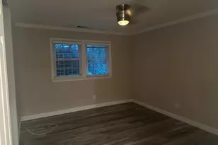 121 Whalers Cove, Babylon, NY 11702 - Photo 8