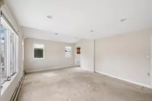 63 Stone Ln, Levittown, NY 11756 - Photo 12
