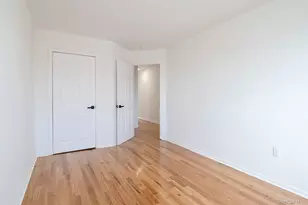 94-83 218th St, Queens Village, NY 11428 - Photo 14