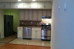 15 Canterbury, Great Neck, NY 11021 - Photo 12