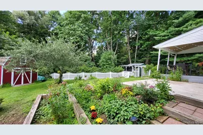 63 Phillips Street, Beacon, NY 12508 - Photo 10