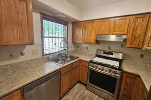 49 Beechwood Ave, Mount Vernon, NY 10553 - Photo 8