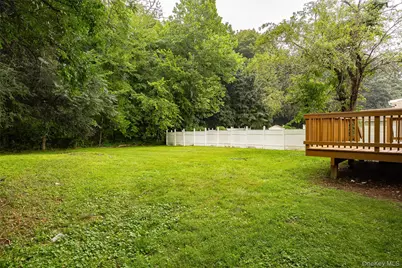 18 Van Wert Place, Hyde Park, NY 12538 - Photo 20