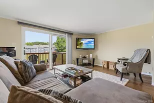601 Mallard Way, Peekskill, NY 10566 - Photo 14
