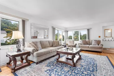 410 S Chelsea Road, White Plains, NY 10603 - Photo 12