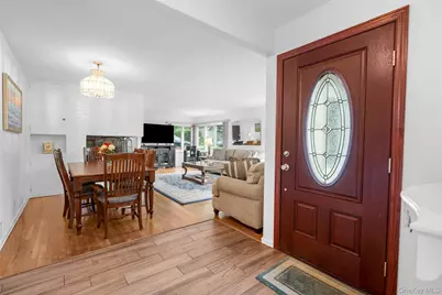 410 S Chelsea Road, White Plains, NY 10603 - Photo 6