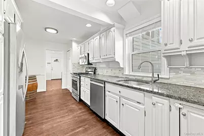 22 Mitchell Place, Port Chester, NY 10573 - Photo 12