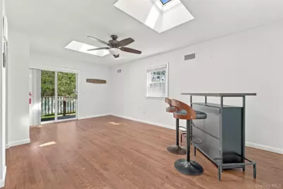 22 Mitchell Place, Port Chester, NY 10573 - Photo 14