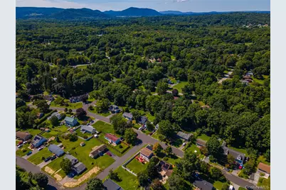 38 Elk Road, Hopewell Junction, NY 12533 - Photo 44