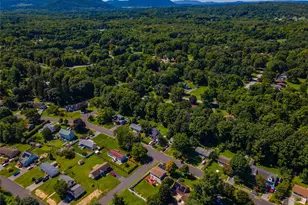 38 Elk Rd, Hopewell Junction, NY 12533 - Photo 44