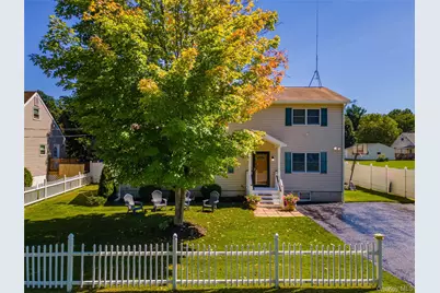 38 Elk Road, Hopewell Junction, NY 12533 - Photo 2