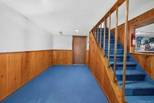 40 Elm Ave, Farmingdale, NY 11735 - Photo 38