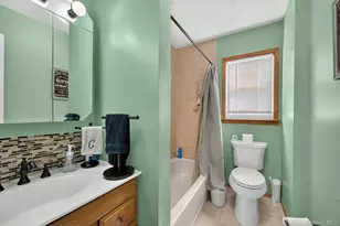 40 Elm Ave, Farmingdale, NY 11735 - Photo 24