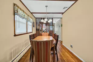 40 Elm Ave, Farmingdale, NY 11735 - Photo 18
