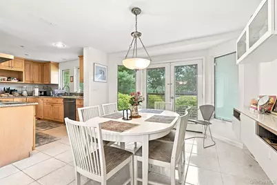 35 Highridge Road, Hartsdale, NY 10530 - Photo 10