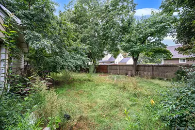 440 Clayton Street, Central Islip, NY 11722 - Photo 46