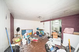 440 Clayton St, Central Islip, NY 11722 - Photo 32