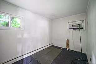 440 Clayton St, Central Islip, NY 11722 - Photo 20
