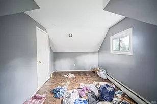 440 Clayton St, Central Islip, NY 11722 - Photo 26