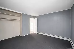 440 Clayton St, Central Islip, NY 11722 - Photo 18