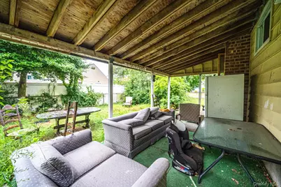 440 Clayton Street, Central Islip, NY 11722 - Photo 42