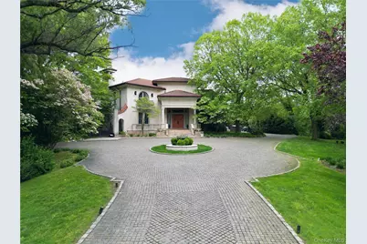17 Split Rock Drive, Great Neck, NY 11024 - Photo 2
