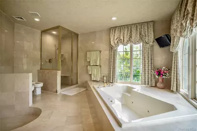 17 Split Rock Drive, Great Neck, NY 11024 - Photo 26
