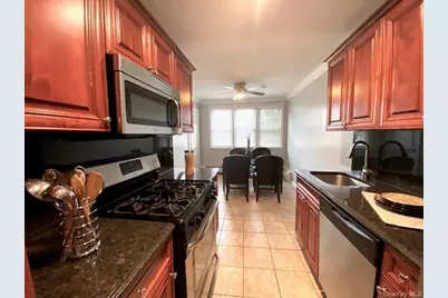 69 Prospect Avenue #11P, Hewlett, NY 11557 - Photo 2