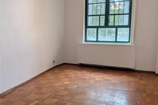 1380 Virginia Ave, Bronx, NY 10462 - Photo 4