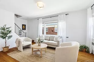 64 W Fenimore St, Valley Stream, NY 11580 - Photo 6