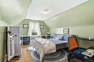 64 W Fenimore St, Valley Stream, NY 11580 - Photo 22